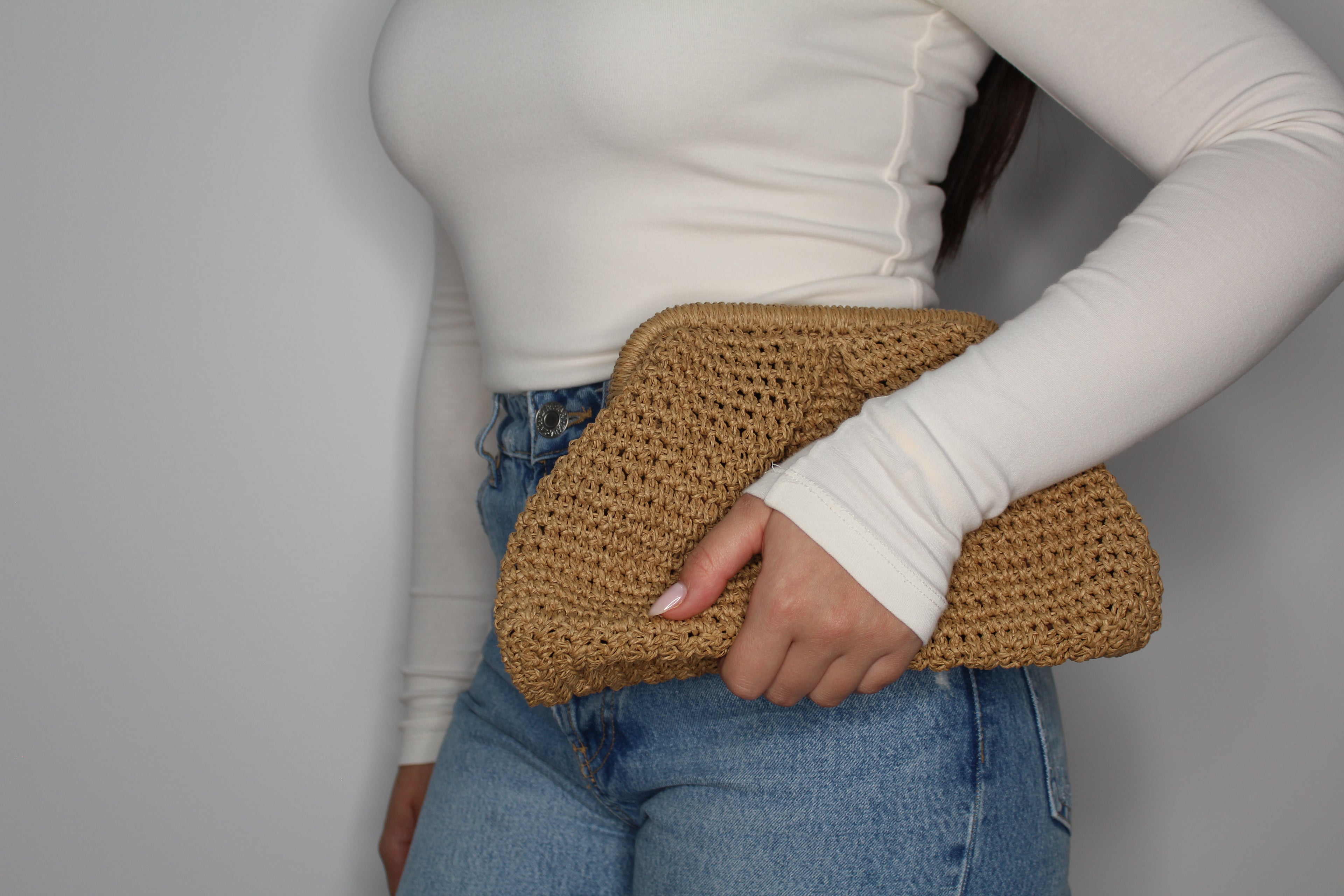 Brown Raffia Clutch - mia mare