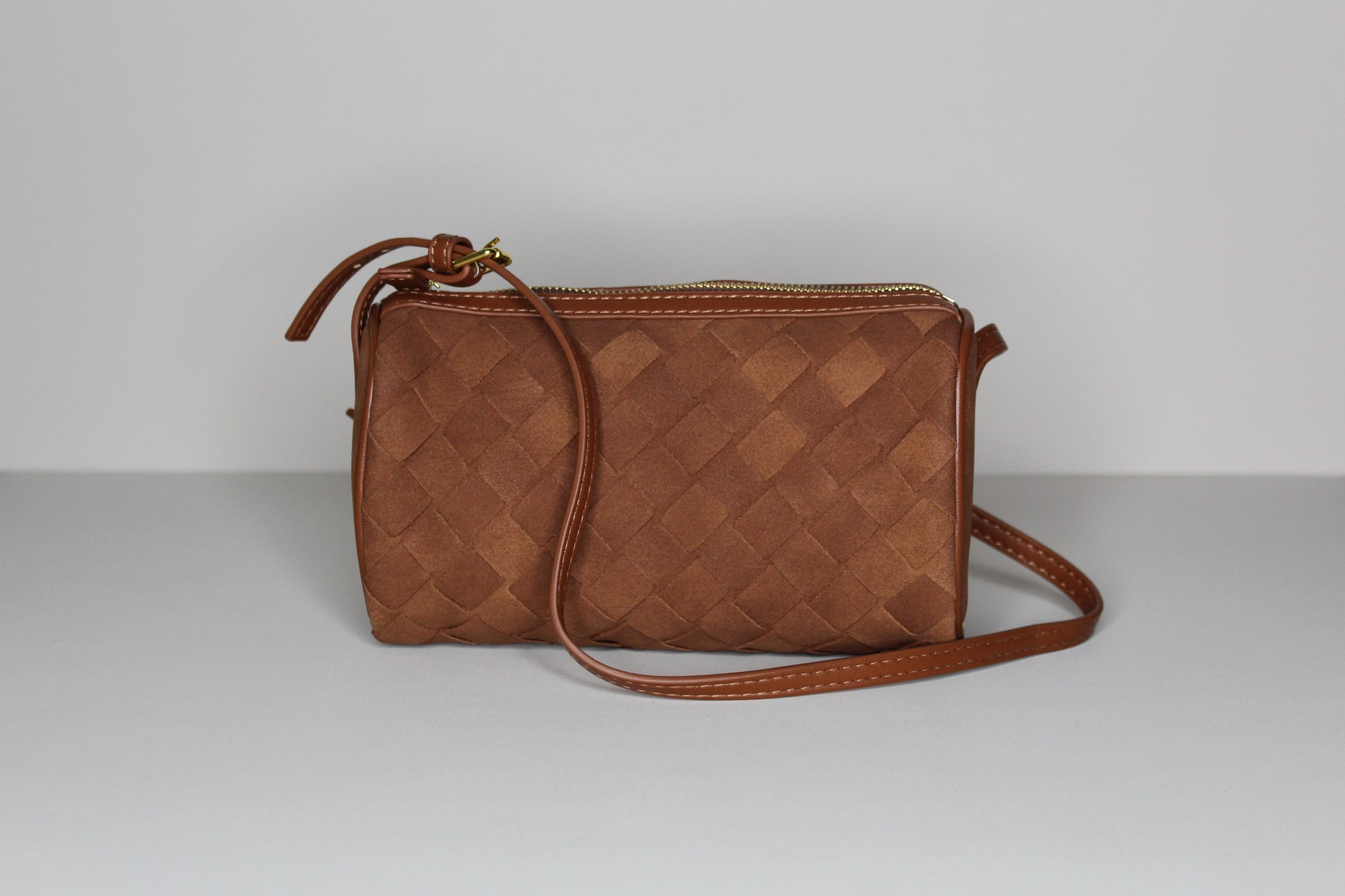 Cinnamon Soho Woven Bag - mia mare
