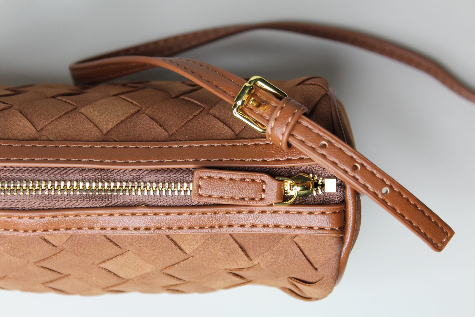 Cinnamon Soho Woven Bag - mia mare